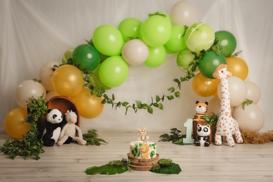 Jungle theme